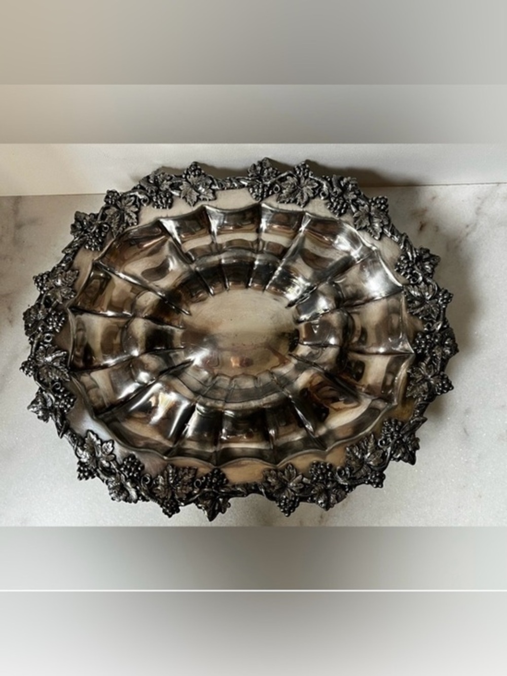 Antique Van Bergh Silverplate co. Rochester NY server pedestal oval dish…